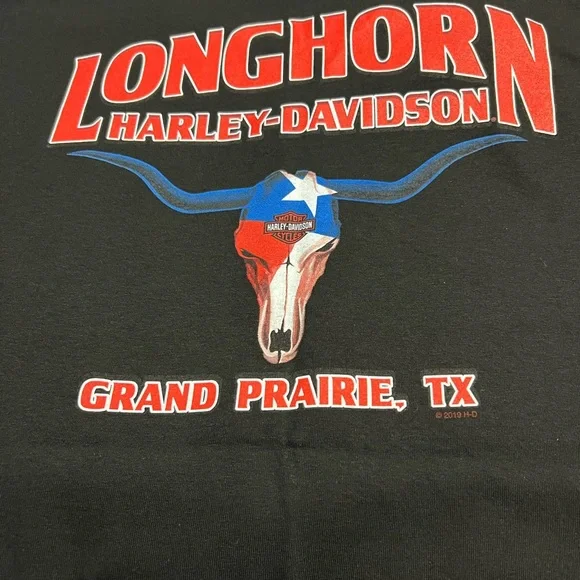 Harley-Davidson Black Tee Motorcycle Graphic Longhorn Grand Prairie, TX 2019 - Picture 4 of 5